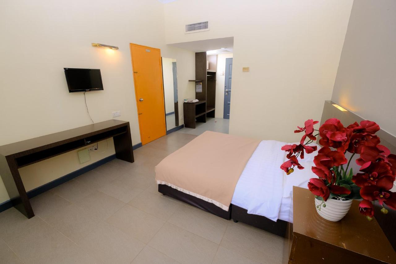 Super Oyo Capital O 90146 Alh Continental Resort Karak Luaran gambar