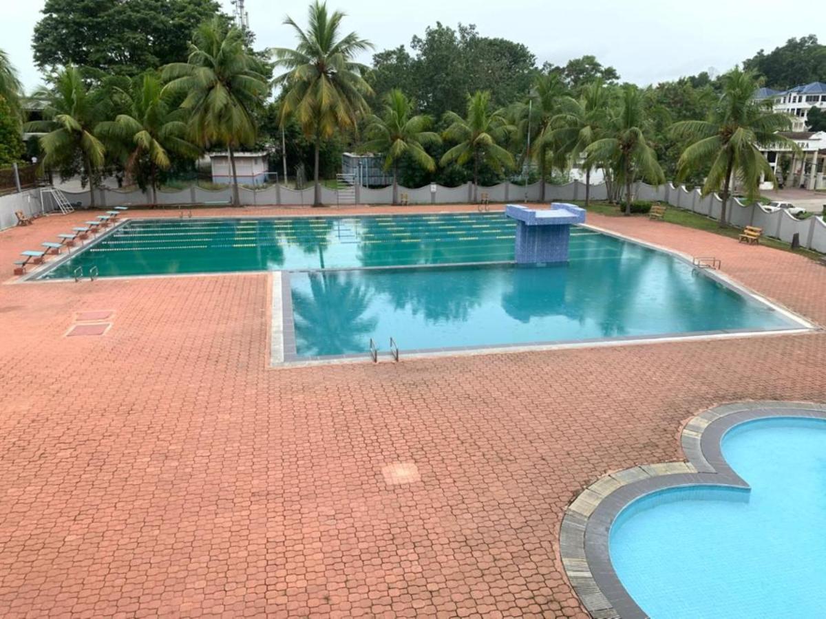 Super Oyo Capital O 90146 Alh Continental Resort Karak Luaran gambar