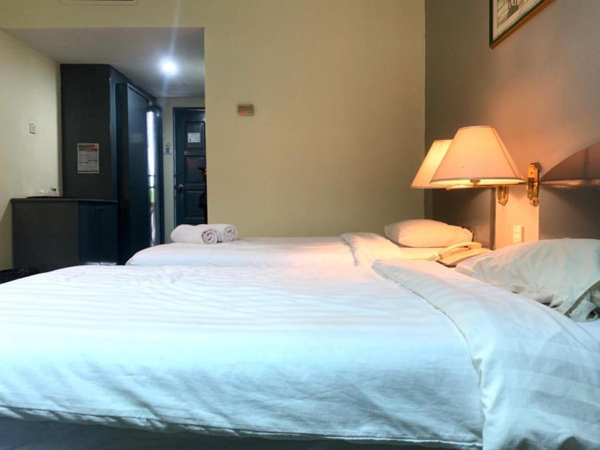 Super Oyo Capital O 90146 Alh Continental Resort Karak Luaran gambar